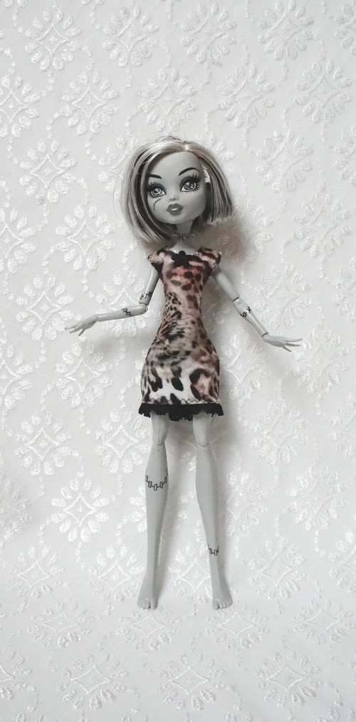 Letní šaty pro Monster High — foto 2