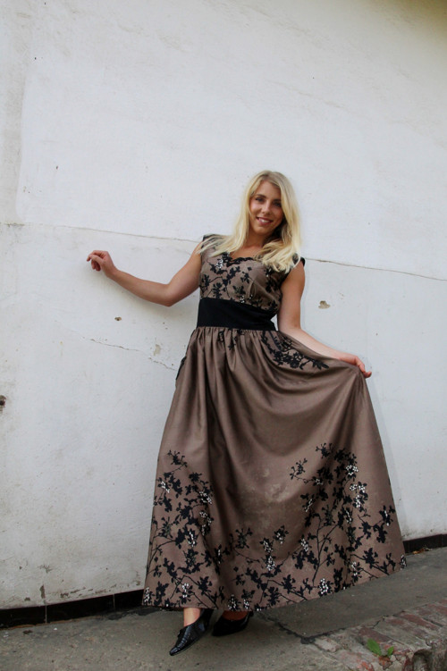 V romantickém duchu - šaty — foto 5