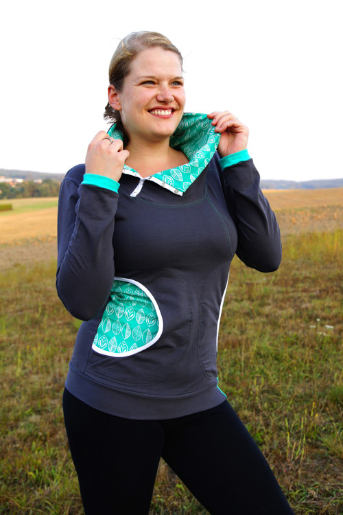 Šedá mikina — foto 2
