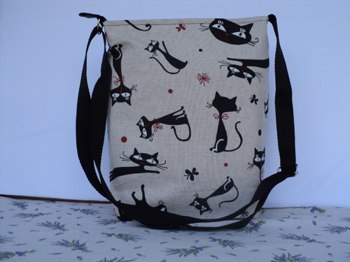 Režná kočičí crossbody — foto 2