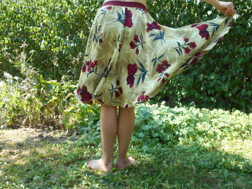 Kolová sukně — foto 3