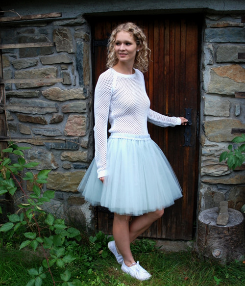 Šedá tylová sukně-SKLADEM — foto 2
