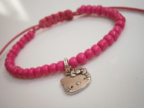 Dětský růžový náramek Hello Kitty — foto 2