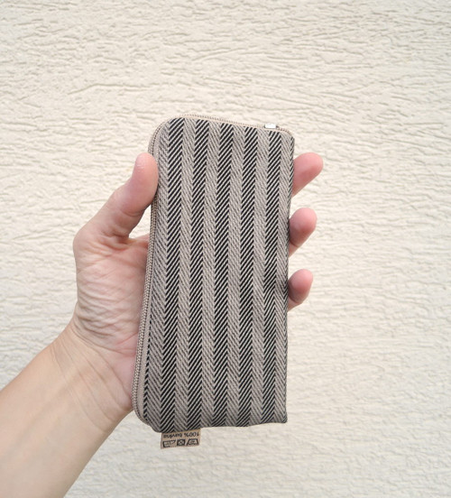Obal na iPhone "Rybí kost" — foto 6