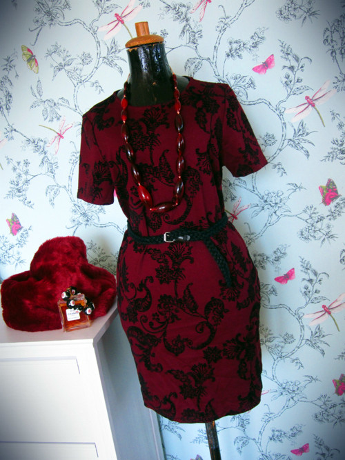 LIttle burgundy dress — foto 2