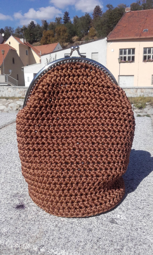 Malá kabelka rámečková "hnědá.." — foto 6