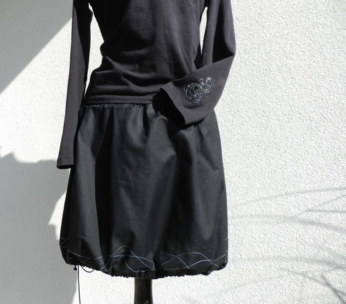 BLACK — foto 2