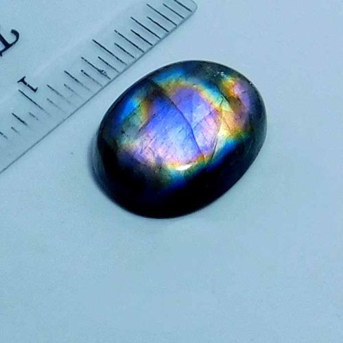 Labradorit ovál - 18 X 23 X 7mm — foto 2