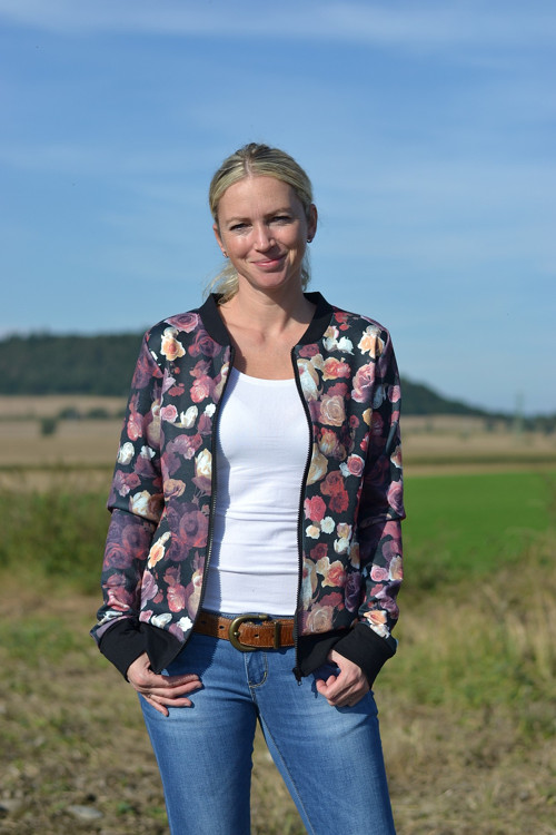 Kytkovaná mikina — foto 2