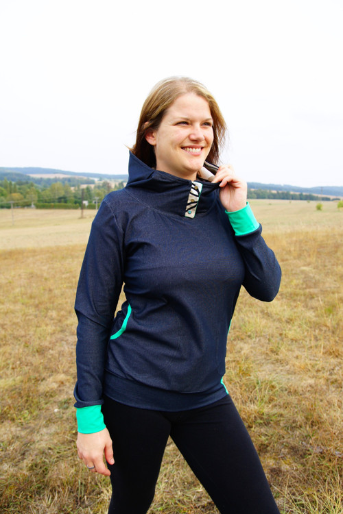 Černá mikina XL — foto 4