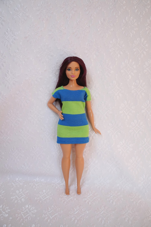Šaty pro Barbie 2016 - curvy - baculku — foto 2