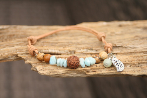 Náramok rudraksha, larimar a jaspis — foto 2