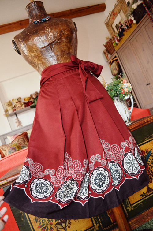 Cihlová sukénka ornamentální — foto 3
