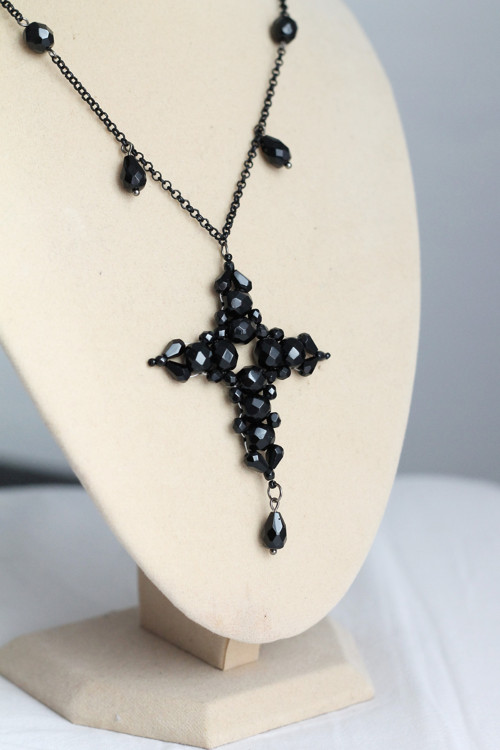 Black Symphony Cross - náhrdelník 18 — foto 2
