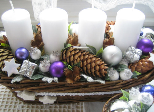 Adventní košíček bílofialkový - rezervace — foto 3