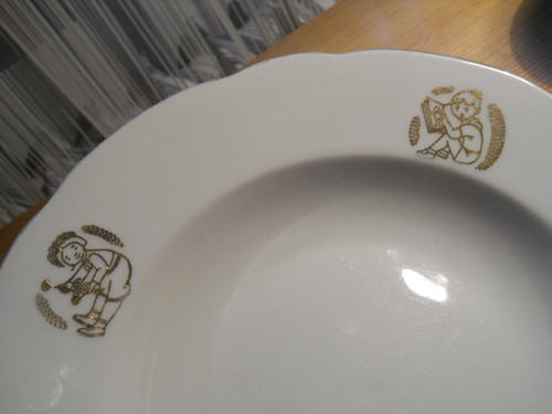 Dětský hluboký talíř — foto 2