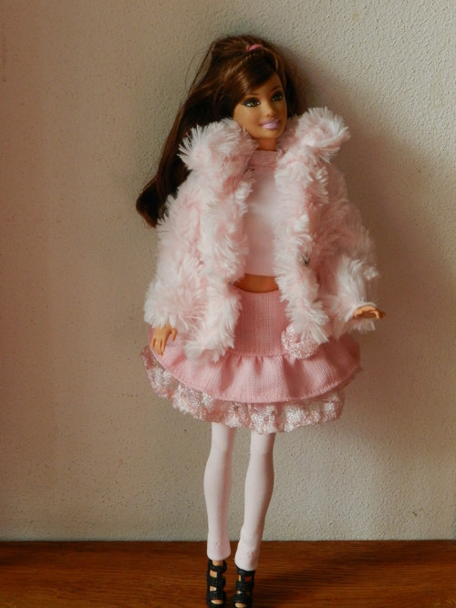 Obleček pro Barbie — foto 2