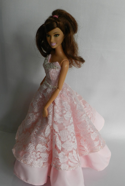Šatičky pro Barbie — foto 2