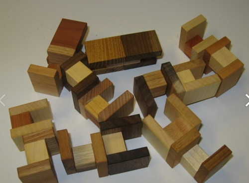 Dřevěný hlavolam Handed Halfcubes — foto 2