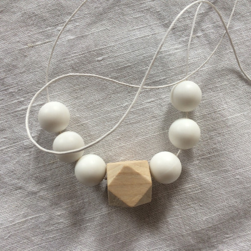 Kousací Korále - Natural / White — foto 2