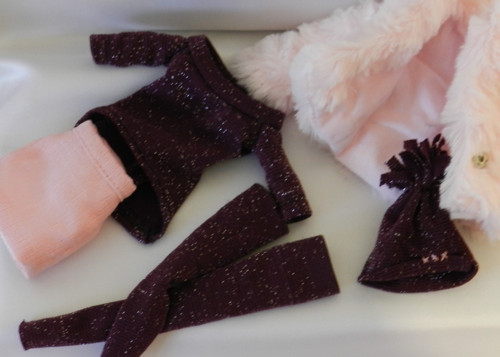 Obleček pro Barbie — foto 2