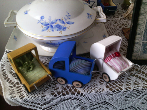 Bílý kočárek — foto 2