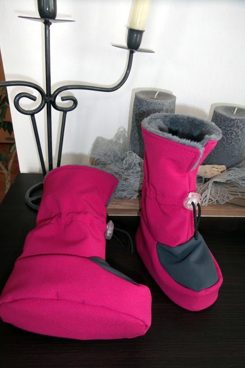 Softshellové botičky pro nechodící nožičky — foto 2