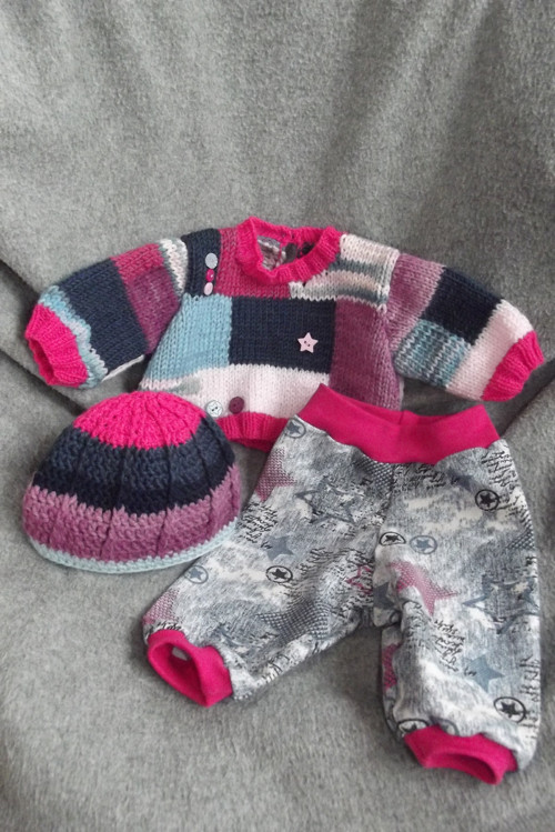 Oblečky pro panenky - "pletený patchwork" — foto 5