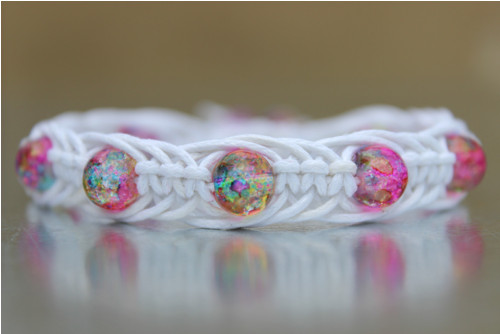Něžnost sama.. Náramek makramé/shamballa — foto 2