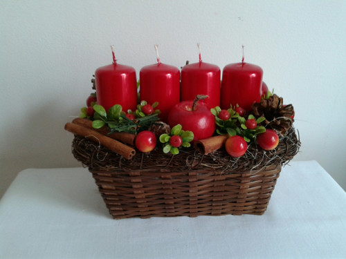 Adventní svícen v košíku — foto 4