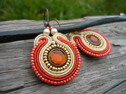 Soutache náušnice Golden Pumpkin mini — foto 2