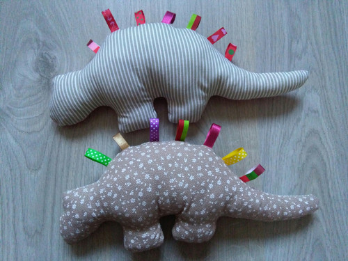 Dinosaur - hračka pro děti — foto 2