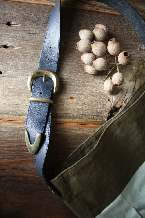 Crossbody kabelka - blankyt, květy — foto 4