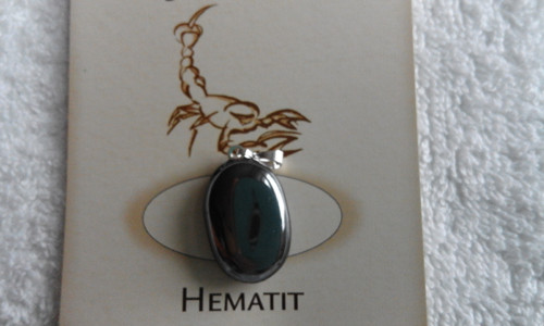 Hematit - tromlovaný kamínek přívěsek — foto 2