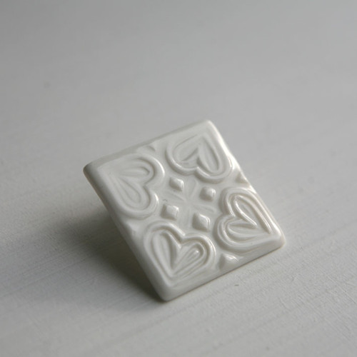 Alba... celá bílá (porcelánová brož) — foto 2