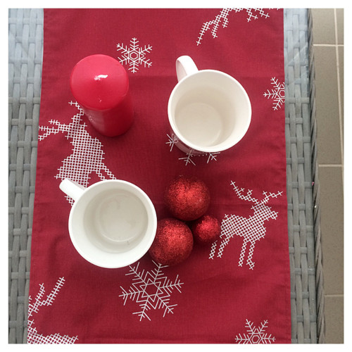 Vánoční běhoun Stříbrní sobi — foto 3