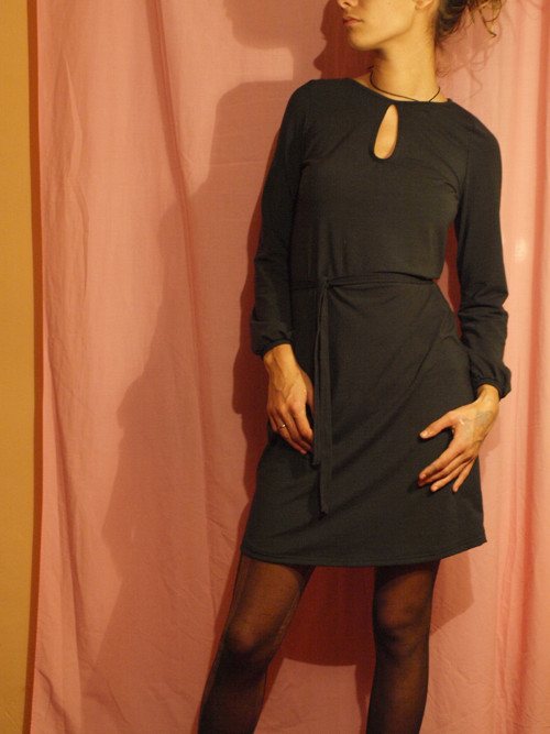 Černé šaty — foto 5