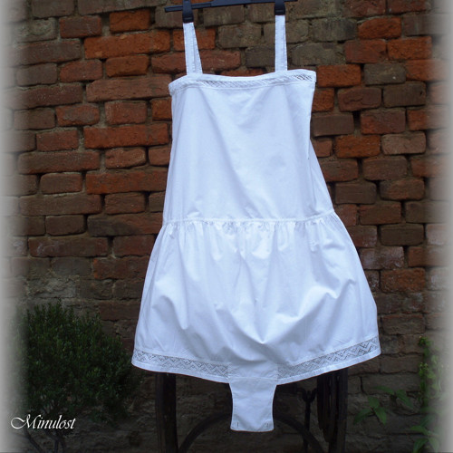 Noční košilka IX — foto 2