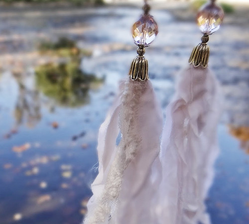 Boho silk VII - hedvábné náušnice — foto 3