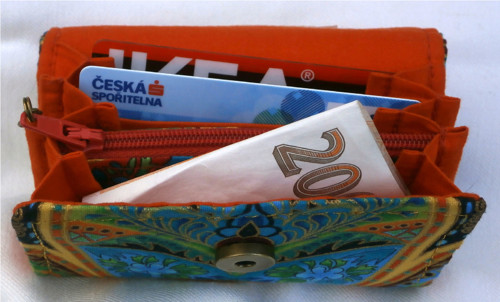 Tyrkysová v oranžovém — foto 5