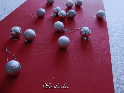Napron Rubínová — foto 2