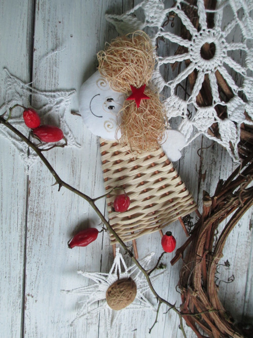 ANDÍLEK letící — foto 2