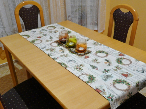 Středový ubrus - pohlednice + noty — foto 3