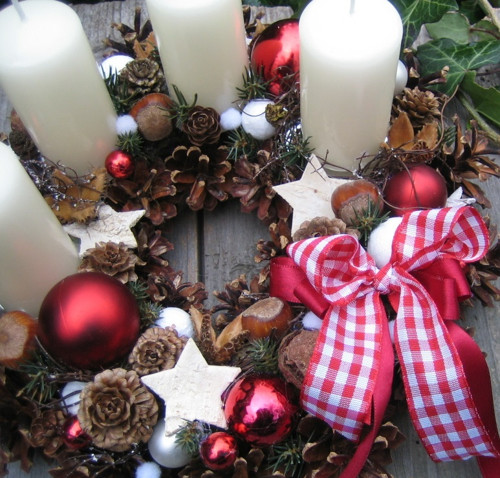 Adventní věneček na stůl — foto 2