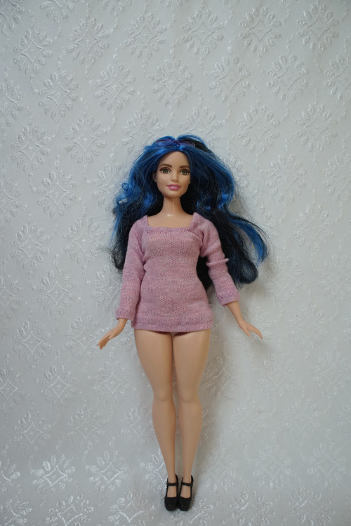 Tričko pro Barbie 2016 - curvy - baculku — foto 2