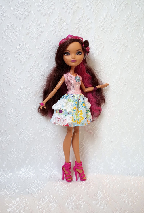 Šaty pro MH / Ever After High — foto 2