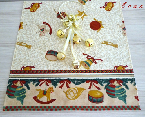Vánoční běhoun 108 x 40 cm — foto 3