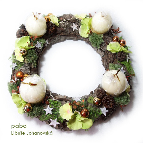 Adventní lesní věnec — foto 2