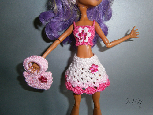 Růžová romantika pro Monster high — foto 3