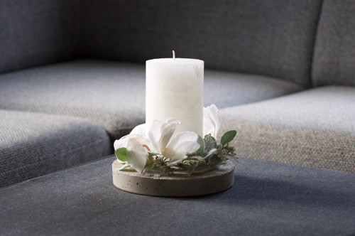 Svícen ConcreteCyclamen — foto 2